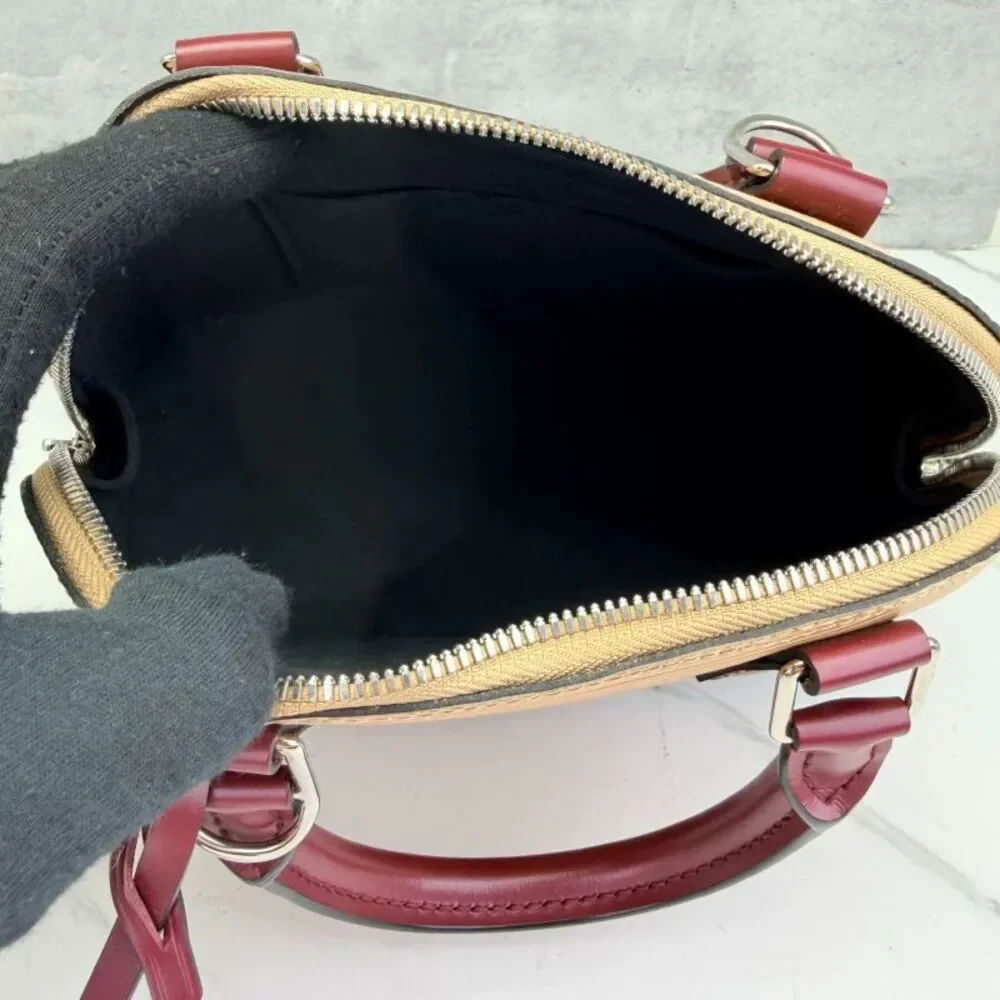 Louis Vuitton Women Pre-Loved Bag Very Good Condition